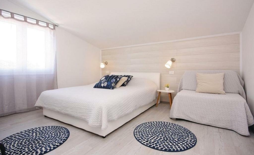 Apartmani Riva Rogoznica  Bagian luar foto